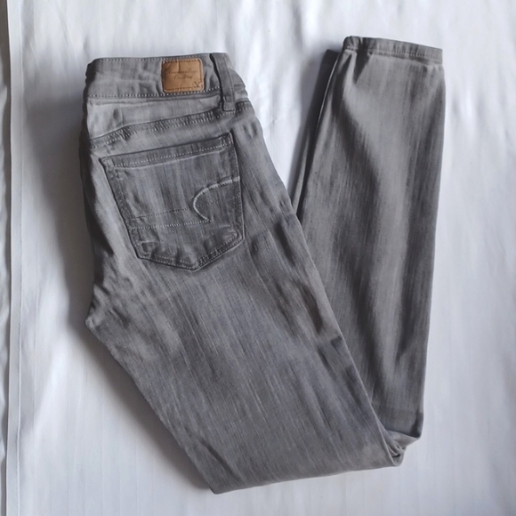 American Eagle Gray Super Stretch Jegging Skinny Jeans- Sz. 4 - Picture 7 of 10